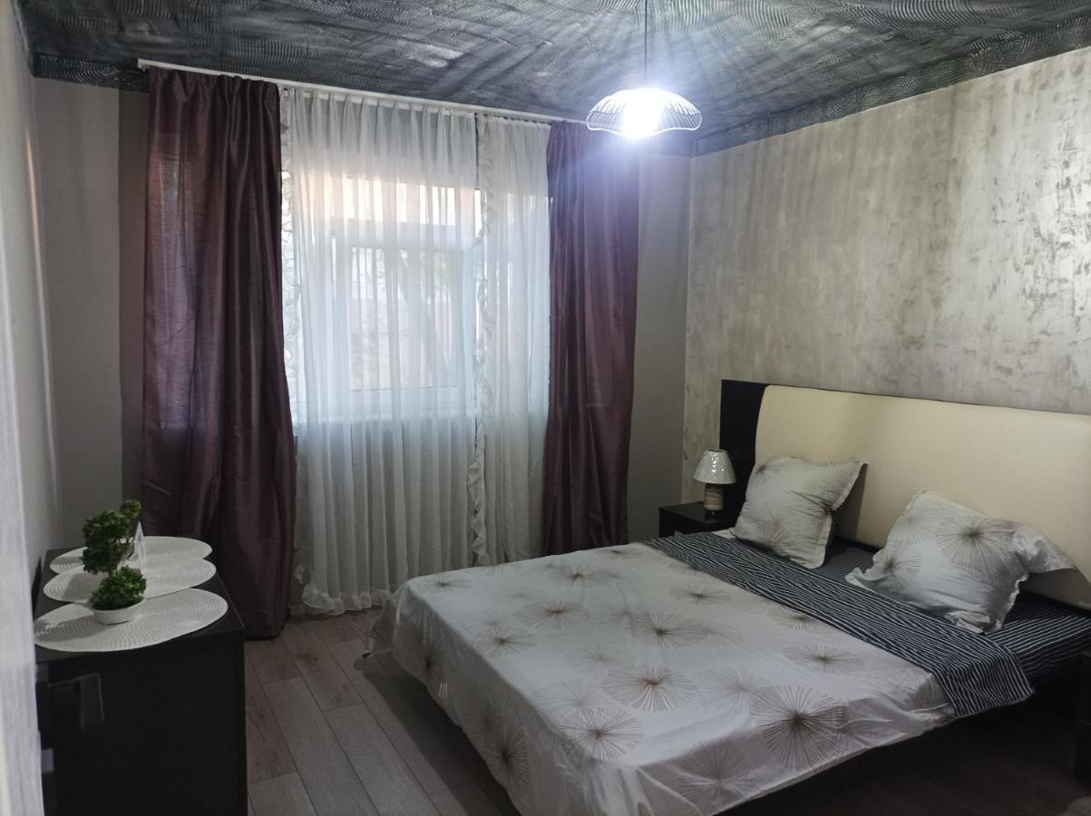 Centrul Vechi Apartment Brăila Exterior foto